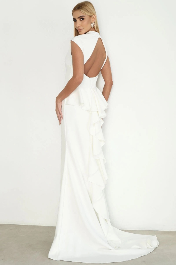 VESTIDO HELENA LONGO COM CAUDA E BABADOS COSTAS ABERTA - OFF WHITE
