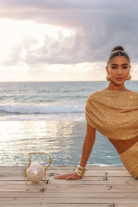 CONJUNTO CROPPED E SAIA EM PAETÊ VIVIAN - DOURADO