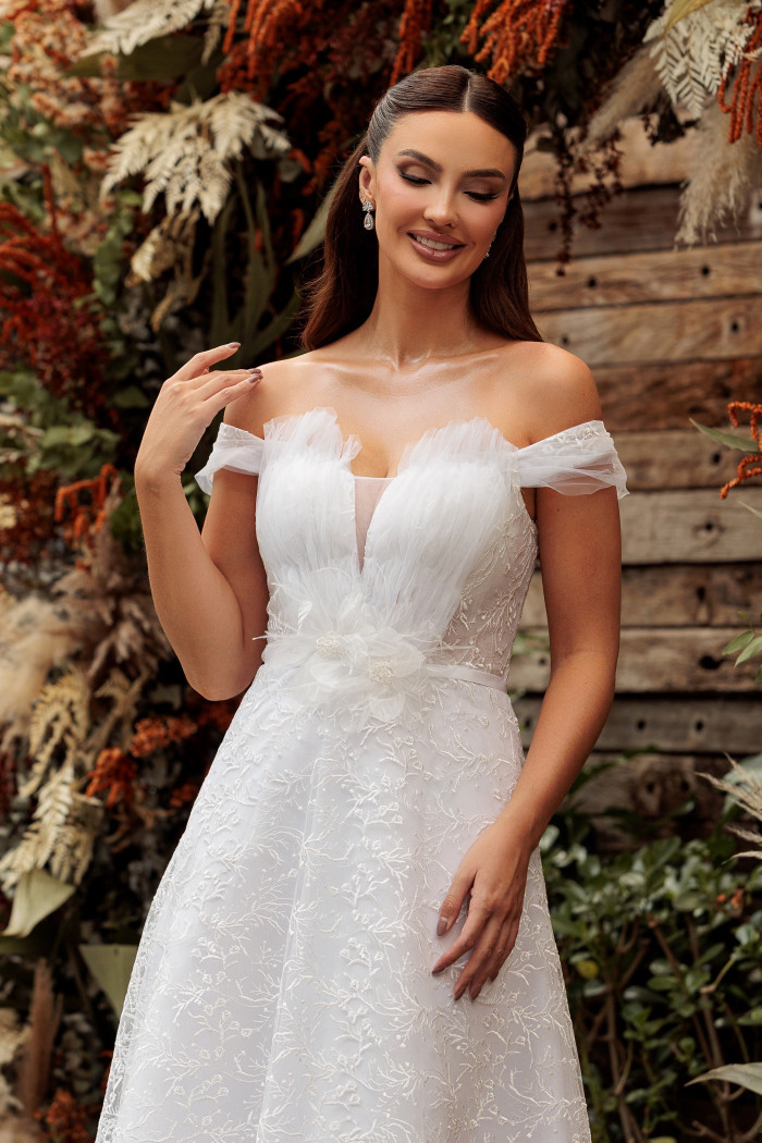 VESTIDO DOMINIQUE TULE BORDADO OMBRO A OMBRO NOIVINHAS - BRANCO