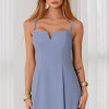 VESTIDO CAROL DECOTE V COM ALÇAS - AZUL