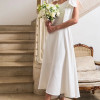 VESTIDO GLÁUCIA UM OMBRO COM LAÇO - OFF WHITE