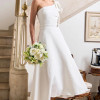 VESTIDO GLÁUCIA UM OMBRO COM LAÇO - OFF WHITE