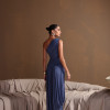 VESTIDO LONGO ASSIMÉTRICO BRUNA - AZUL JEANS